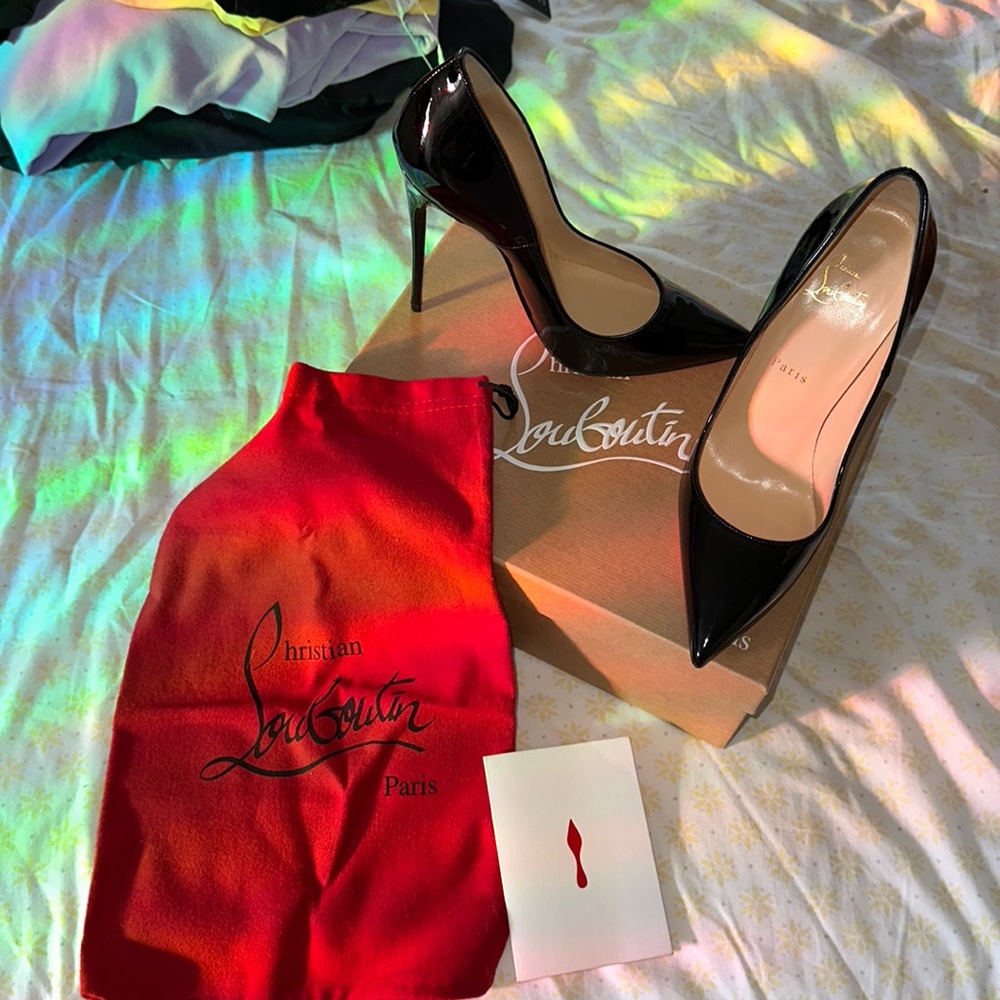 Louboutin So Kate / Size 39 / lightly worn